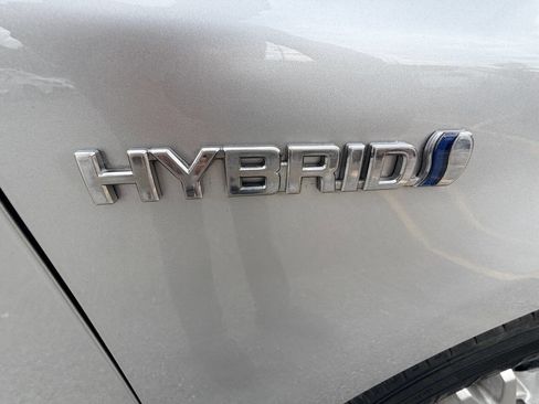 Used 2011 Toyota Prius Three FWD image 73