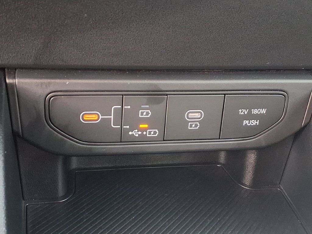 Certified 2025 Kia K4 FWD image 8