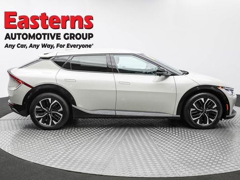 Used 2022 Kia EV6 Wind w/ Wind Technology Package image 4