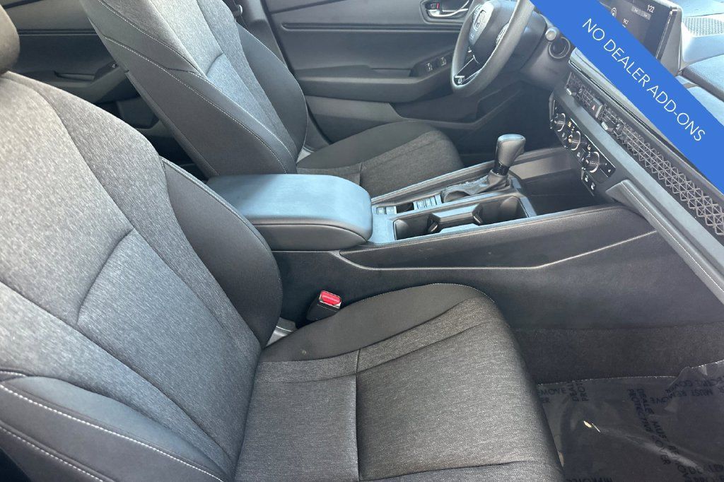 Certified 2025 Honda Accord SE image 16