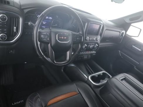 Used 2021 GMC Sierra 1500 AT4 w/ AT4 Carbonpro Edition AWD/4WD image 17