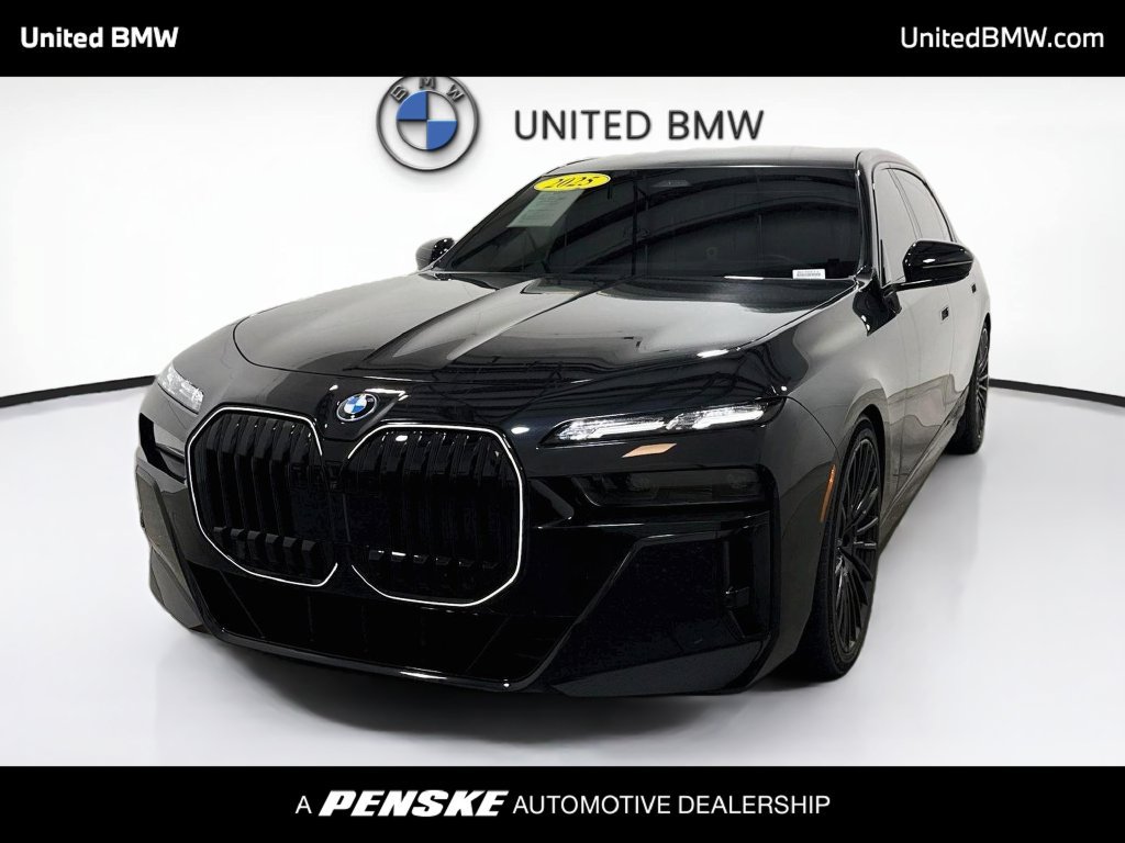 Used 2025 BMW i7 xDrive60 w/ Executive Package AWD/4WD image 1