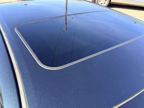 Used 2015 Toyota Camry XSE w/ Moonroof Package image 4