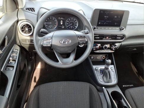 Used 2022 Hyundai Kona SEL image 15