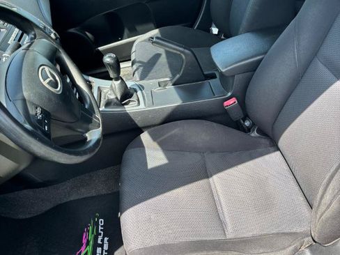 Used 2010 MAZDA MAZDA3 i Sport FWD image 19
