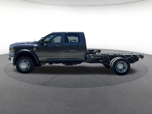 New 2026 RAM 5500 Tradesman AWD/4WD image 2