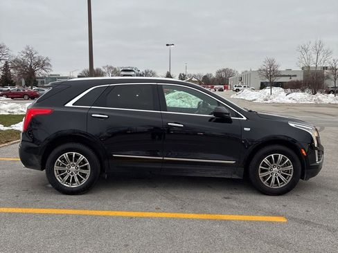 Used 2018 Cadillac XT5 Luxury w/ Driver Awareness Package image 3