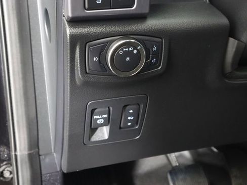 Certified 2020 Ford Expedition Platinum image 36