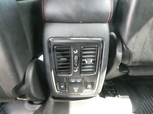 Used 2017 Dodge Durango R/T w/ Trailer Tow Group IV image 31