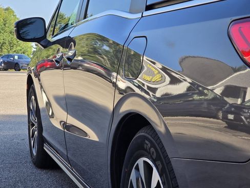 Used 2021 Honda Odyssey EX-L image 13