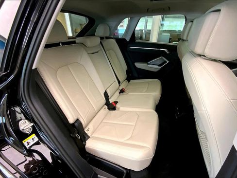 Used 2020 Audi Q3 2.0T Premium w/ Convenience Package image 20