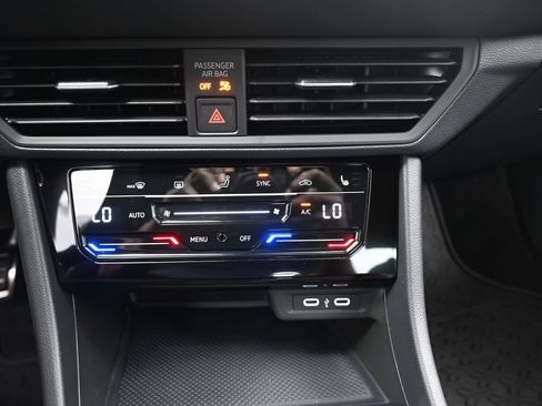 Used 2026 Volkswagen Jetta Sport FWD image 13