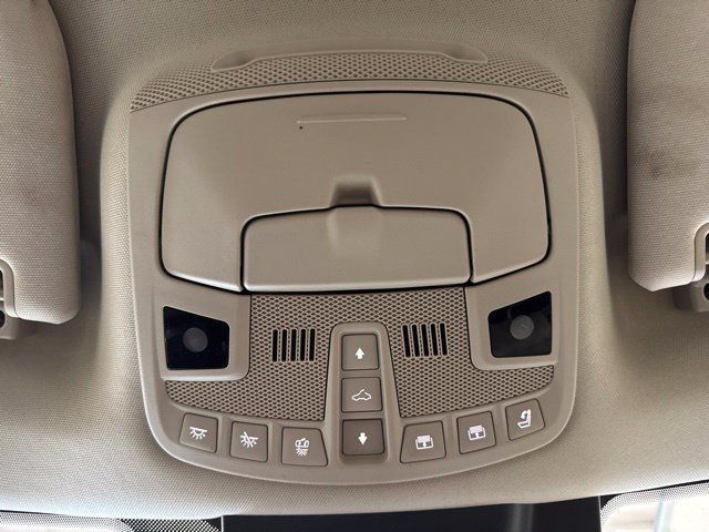 Used 2019 Lincoln Navigator Reserve w/ Cargo Package AWD/4WD image 34