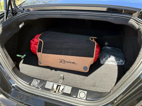 Used 2022 Ferrari Roma image 22