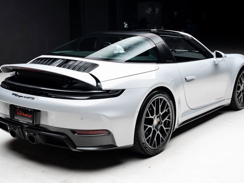 Used 2026 Porsche 911 Targa 4 GTS w/ Premium Package AWD/4WD image 38
