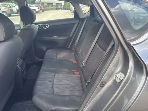 Used 2017 Nissan Sentra SV FWD image 10