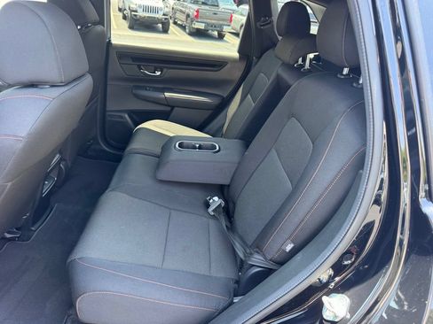 Used 2025 Honda CR-V Sport image 29