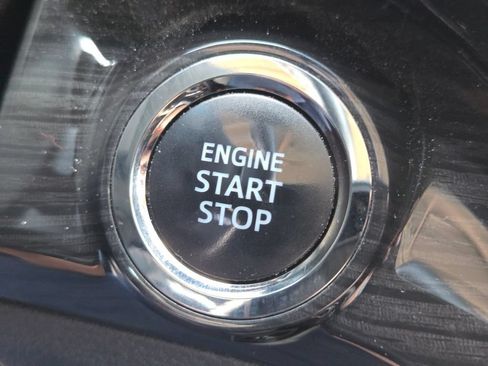 Used 2015 Toyota Avalon XLE Premium FWD image 35