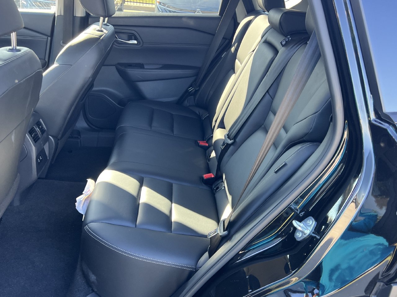 Used 2026 Nissan Rogue SL FWD image 10