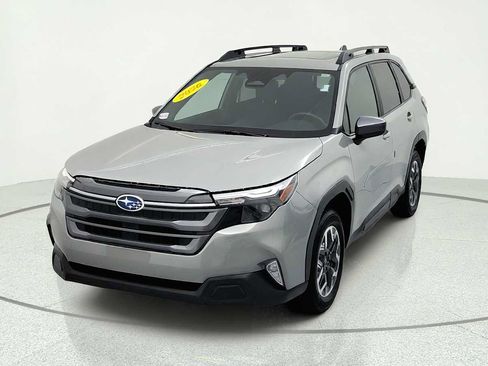 Certified 2026 Subaru Forester Premium AWD/4WD image 3