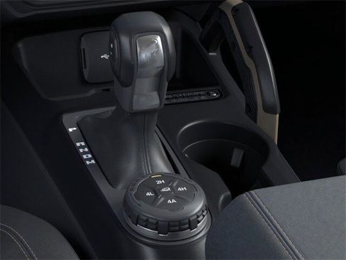 New 2025 Ford Bronco Badlands image 43