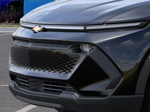 New 2026 Chevrolet Equinox EV LT image 15