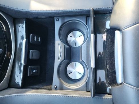 Used 2020 Cadillac Escalade Platinum image 37