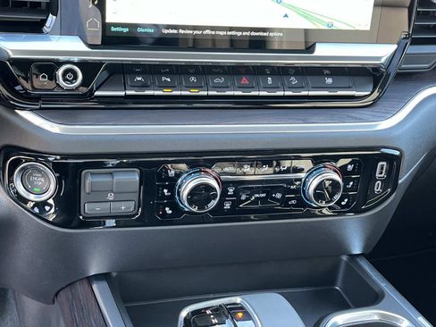 New 2026 GMC Sierra 1500 SLT w/ SLT Premium Plus Package image 26