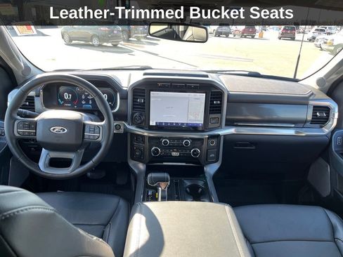 Used 2023 Ford F150 Lariat w/ Trailer Tow Package image 18