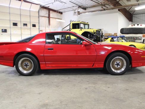 Used 1988 Pontiac Firebird Trans Am image 7