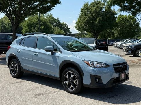 Used 2020 Subaru Crosstrek 2.0i Premium w/ Moonroof Package 2 AWD/4WD image 1