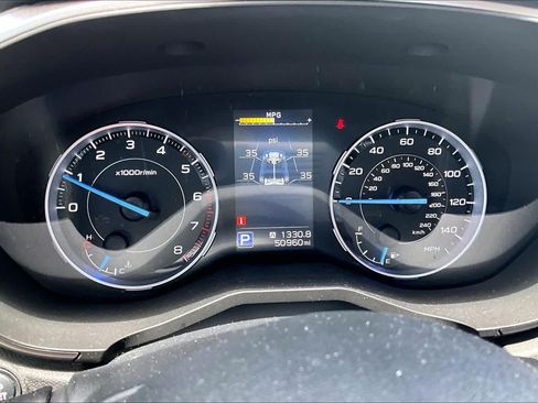 Used 2022 Subaru Ascent Limited AWD/4WD image 23