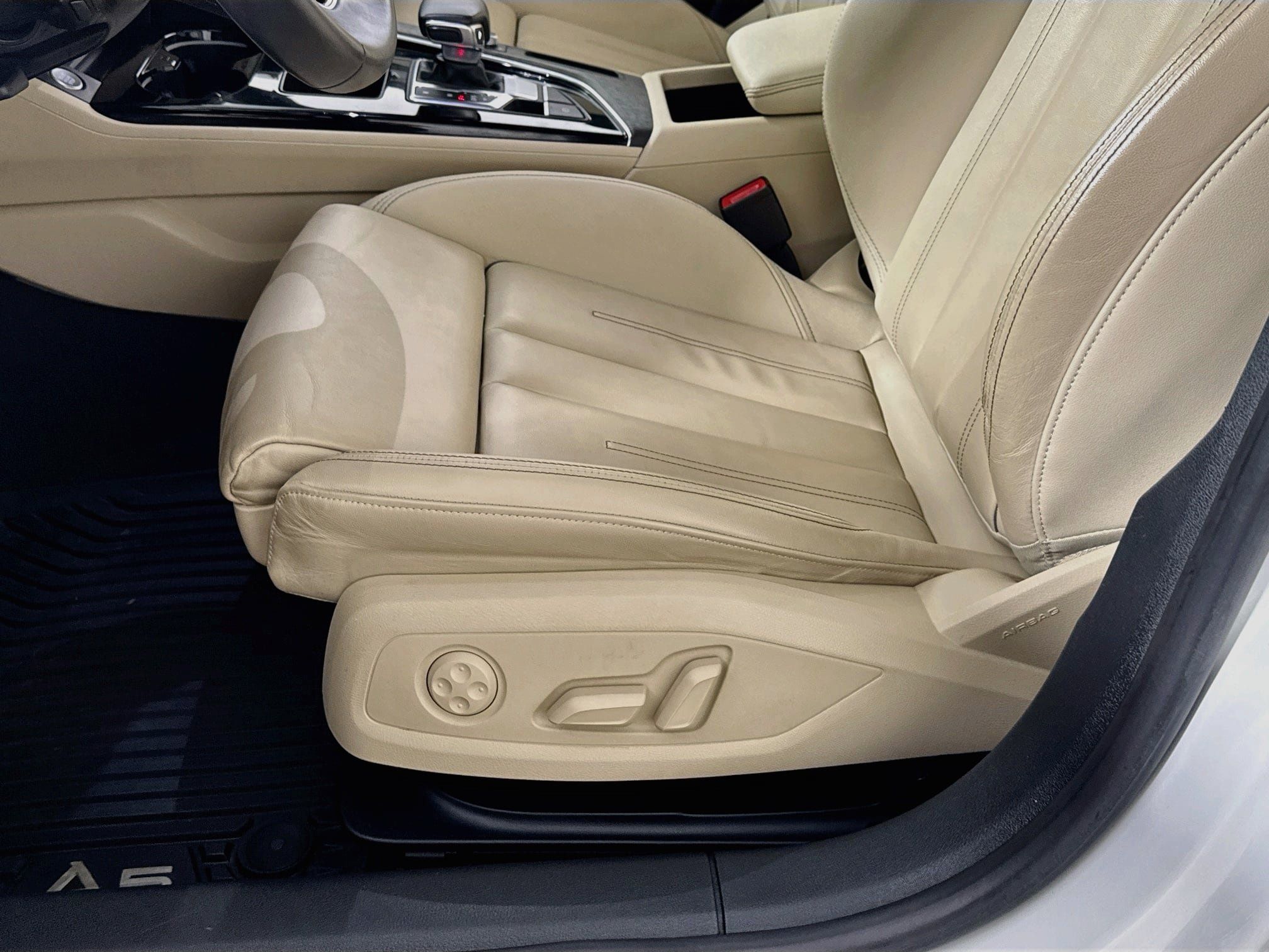 Used 2023 Audi A5 2.0T Premium w/ Convenience Package AWD/4WD image 21