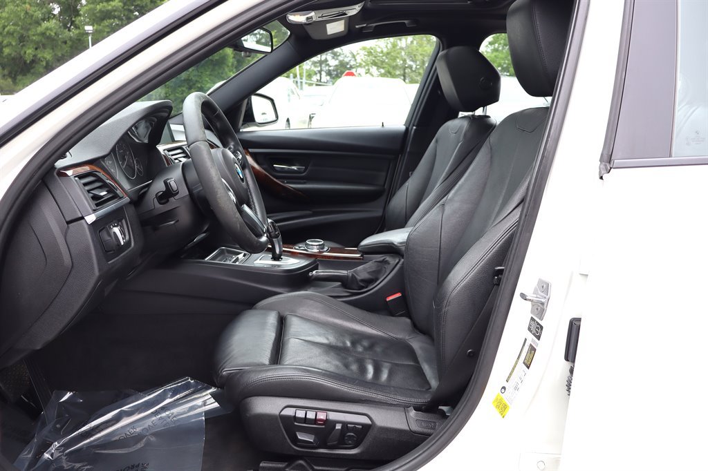 Used 2014 BMW 328i Sedan RWD image 15