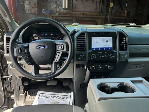 Used 2021 Ford F250 XL w/ STX Appearance Package AWD/4WD image 17