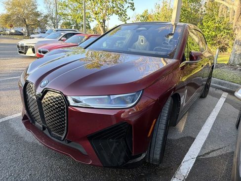 Used 2023 BMW iX M60 image 3