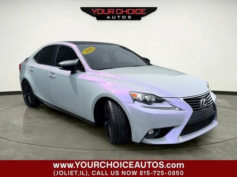 Used 2016 Lexus IS 300 AWD w/ Premium Package image 8