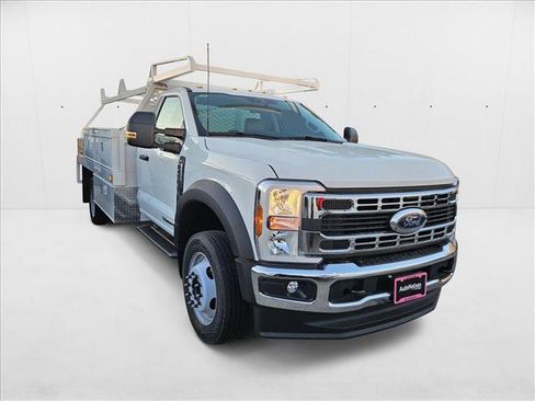 New 2025 Ford F450 XL w/ XL Chrome Package image 6