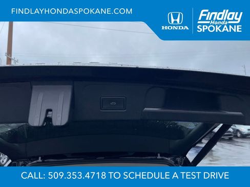 Used 2024 Volkswagen Atlas SE image 23