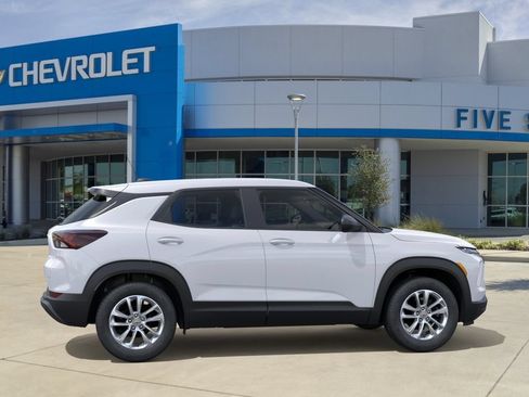 New 2026 Chevrolet TrailBlazer LS AWD/4WD image 5