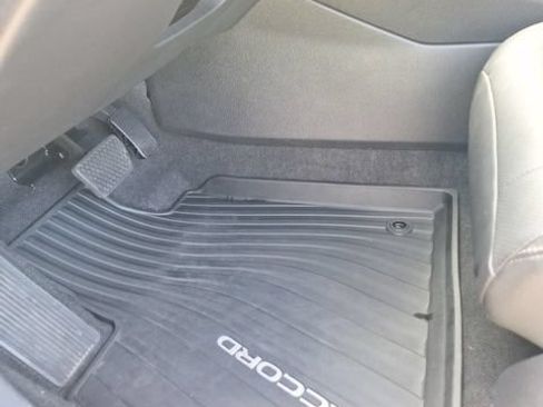Used 2024 Honda Accord EX-L image 10