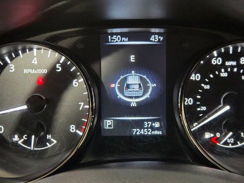 Used 2017 Nissan Rogue SL image 26