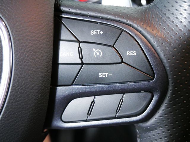 Used 2025 Dodge Durango GT AWD/4WD image 26