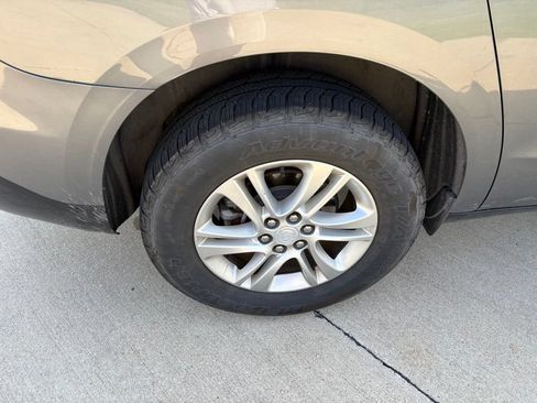 Used 2019 Buick Enclave Essence AWD/4WD image 25
