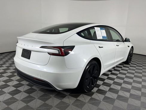 Used 2024 Tesla Model 3 Standard Range RWD image 8