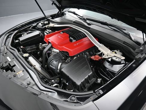 Used 2015 Chevrolet Camaro ZL1 image 45