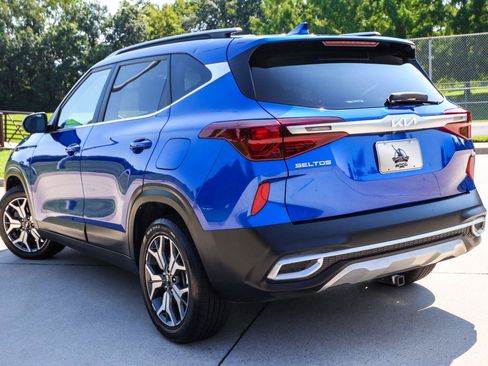 Used 2023 Kia Seltos EX AWD/4WD image 19