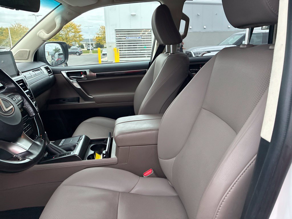 Used 2022 Lexus GX 460 Premium w/ Premium Plus Package AWD/4WD image 27