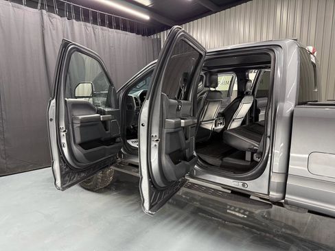 Used 2022 Ford F250 Platinum w/ Tremor Off-Road Package AWD/4WD image 16