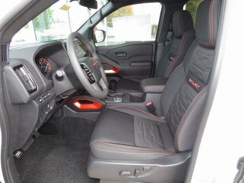 New 2026 Nissan Frontier PRO-4X w/ Pro-4x Convenience Package image 15